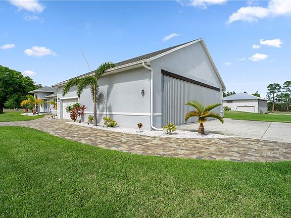 2nd image of 6990 Circle Dr