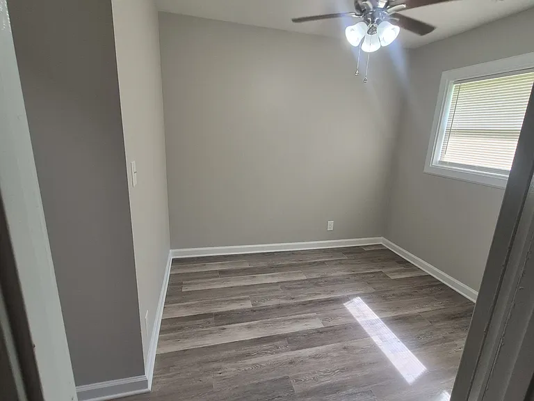 9911 Plaudit Way — Photo 16