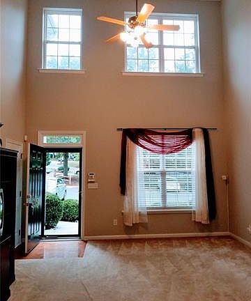 4th image of 2150 Winthrop Chase Dr #8
