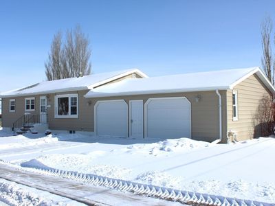 303 Oak St, Glendive, MT, 59330