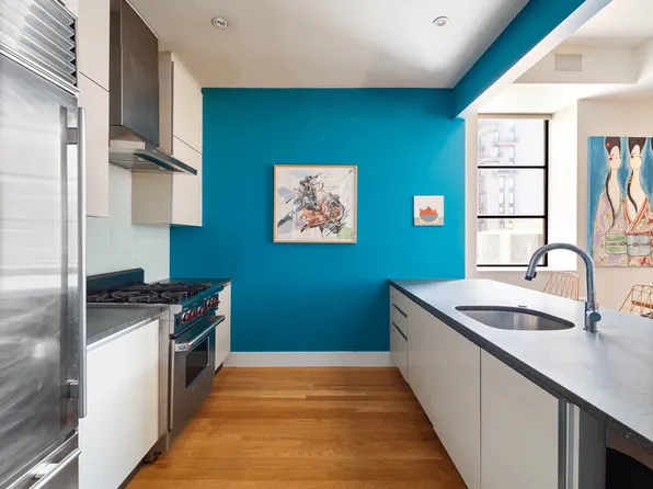 267 West 124th Street image 5 of 14