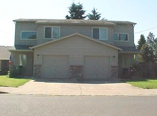 3697 Scenic Dr, Eugene, OR