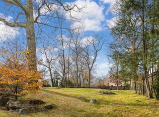 23 Ardell Rd, Yonkers, NY 10708