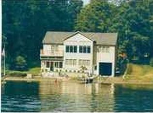 3671 W Lake Rd, Branchport, NY 14418