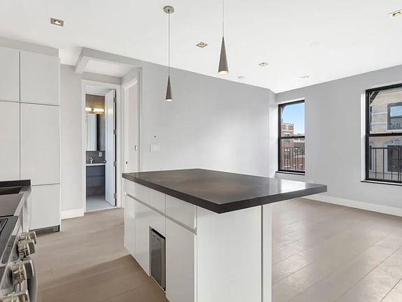 2nd image of 184 Stanton St #4C