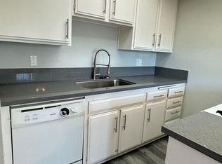 3460 Cedar Ave #3460E, Long Beach, CA 90807