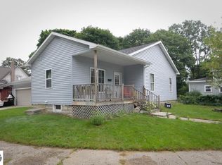 438 E Nelson St, Cadillac, MI 49601