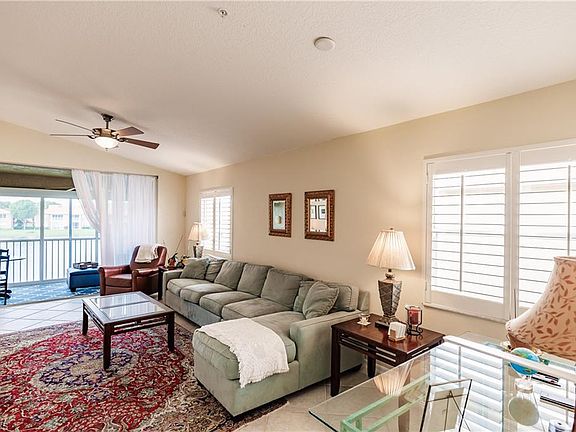 4th image of 6940 Huntington Lakes Cir APT 204