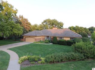 345 S 124th Cir, Omaha, NE 68154
