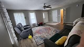 3rd image of 172 Crestwood Drive