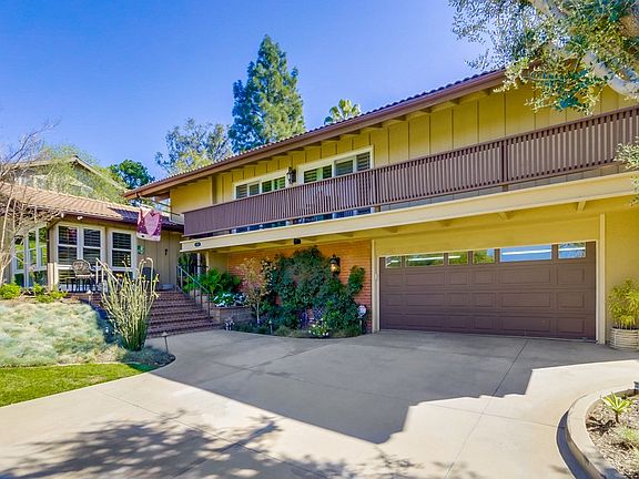 3rd image of 10336 Brightwood Dr