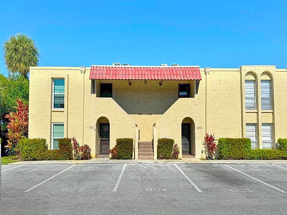 2nd image of 835 18th St APT 802