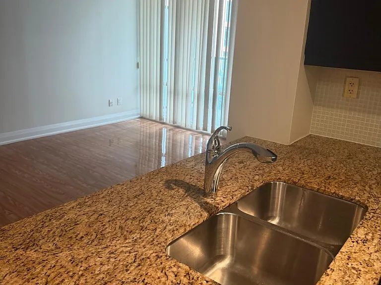 1 Bedford Rd #501 — Photo 7
