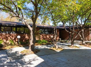 2501 Tuckaho Rd, Indian Hills, KY 40207