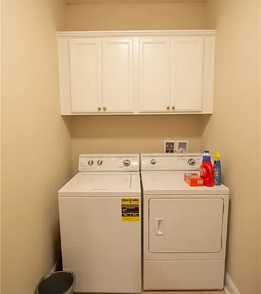 702 Mariners Cir — Photo 30