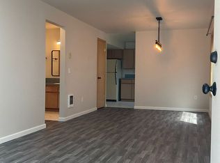 5409 Ivanhoe Pl NE #1, Seattle, WA 98105