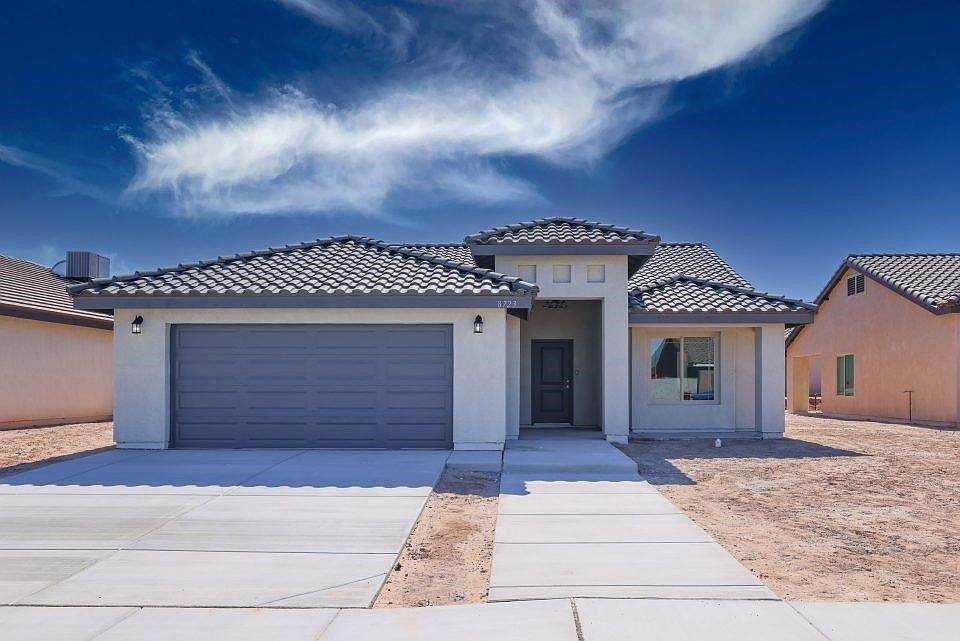 1st image of 4739 E Udall Ln