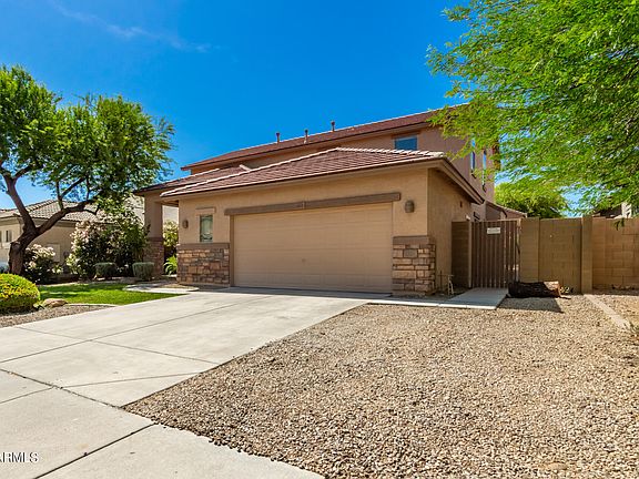 3rd image of 18035 W Caribbean Ln