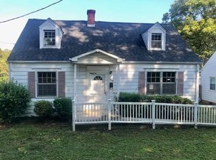 920 Paul St, Martinsville, VA 24112