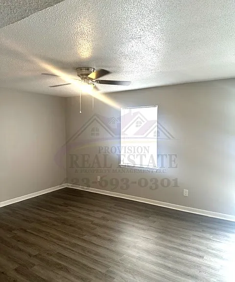 4100 N Ocoee St — Photo 17