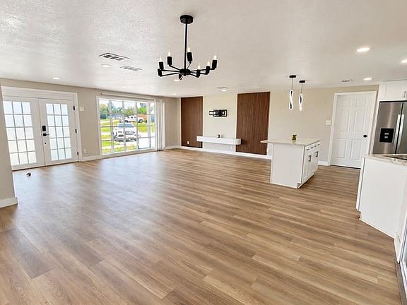 3rd image of 1359 TYLER AVENUE
