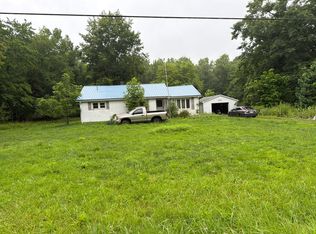 460 District Rd, Fredonia, PA 16124