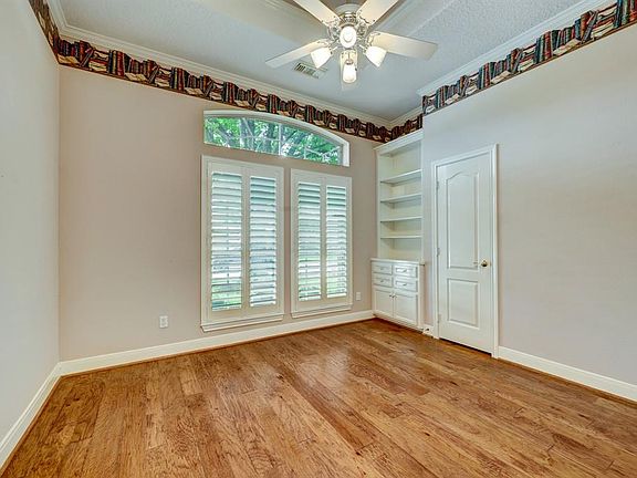 5th image of 6415 Sands Drive