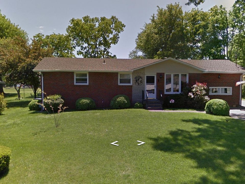 1st image of 206 Northfield Dr