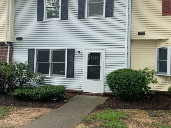 2524 Ridge Rd, Blacksburg, VA 24060