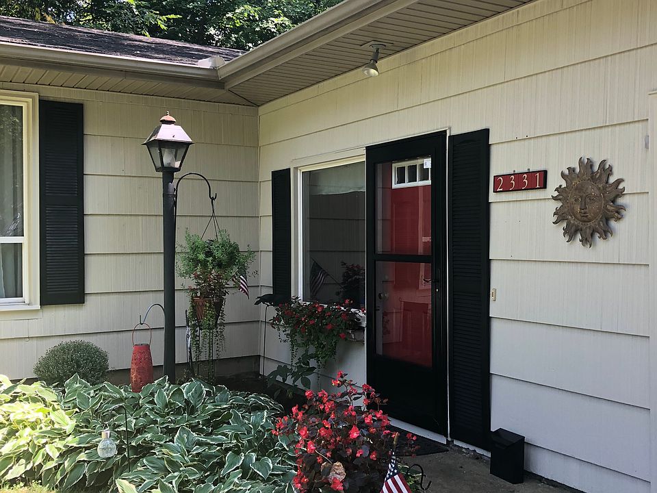 2nd image of 2331 Althea St