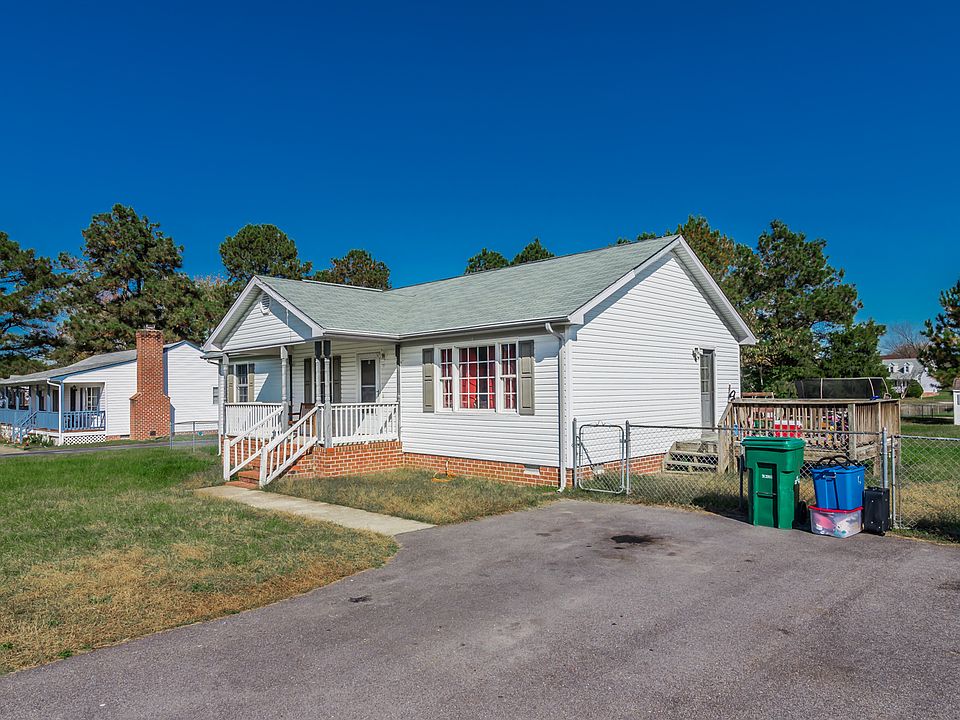 1st image of 4717 Woodstream Dr