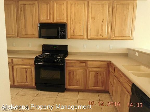 4th image of 4421 E Azure Ave