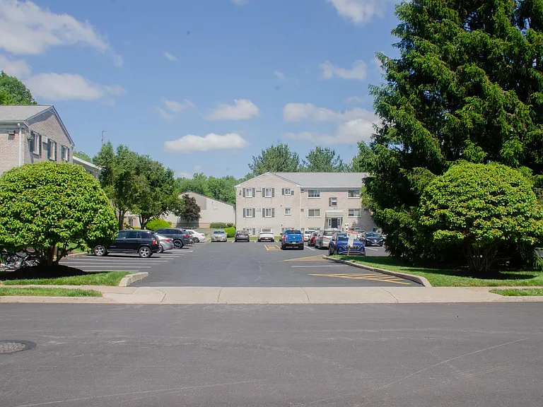 700 Cherry Tree Rd — Photo 15