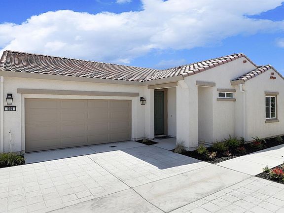 2nd image of 509 Betten Ct