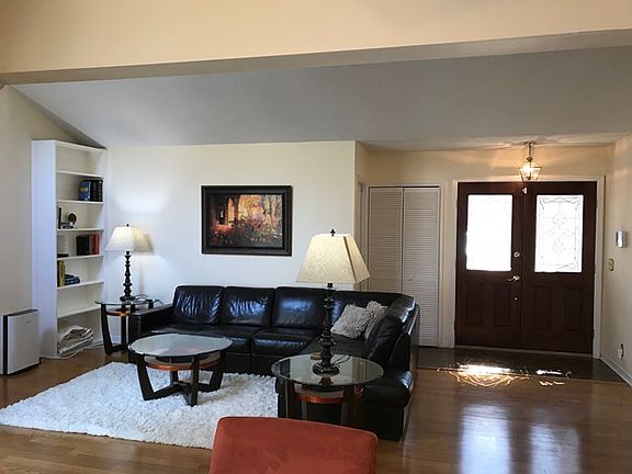 5th image of 116 Linkside Dr