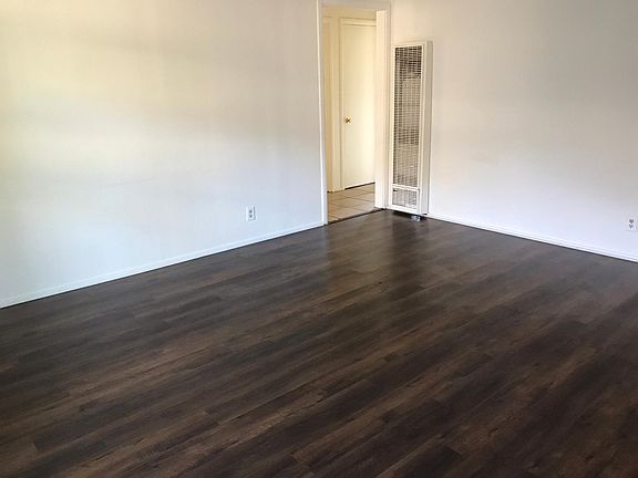 4th image of 310 4th St