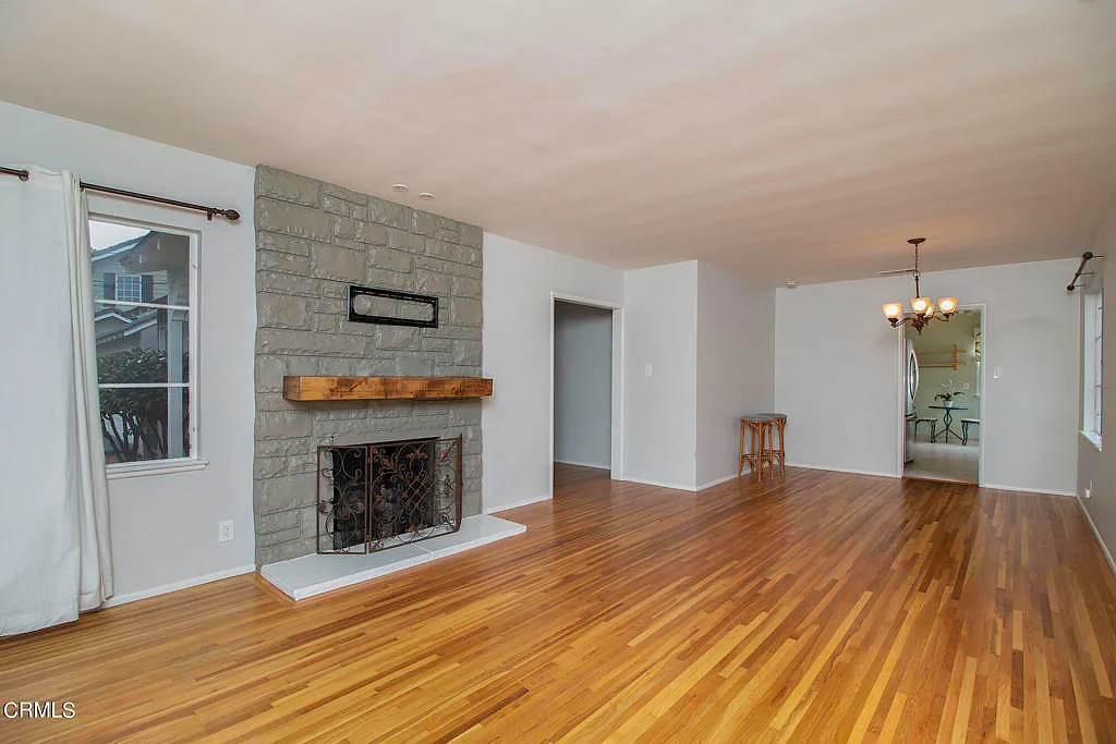 2 bed, 3.0 bath, 1332 sqft, $5,150 — Photo 2
