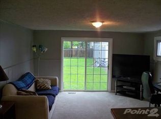 16328 Hollywood St, Romulus, MI 48174
