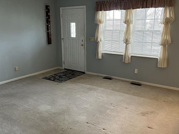 3rd image of 5091 Kincardine Dr