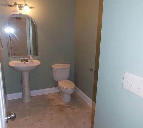 4th image of 650 Schofield Ln