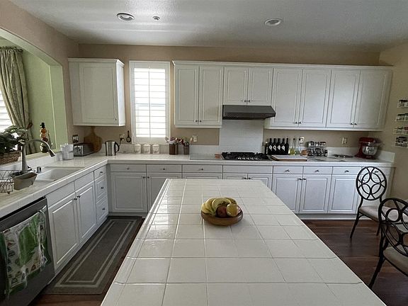 2nd image of 3431 Savanna Way