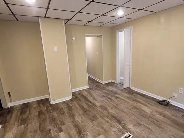 69 College Ave Floor 1, Factoryville, PA 18419