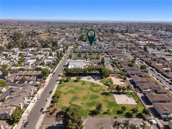 18723 Chapel Ln, Huntington Beach, CA 92646