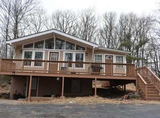 114 Columbine Ln, Milford, PA 18337