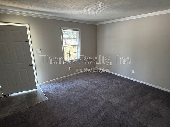 3rd image of 1420 Barnes St