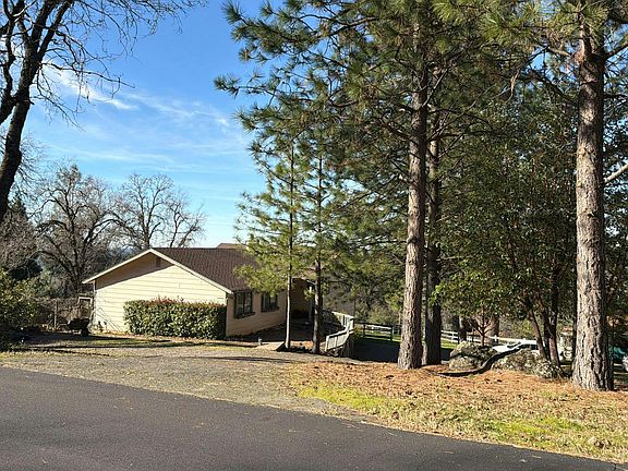 2nd image of 6700 Dahlberg Ct