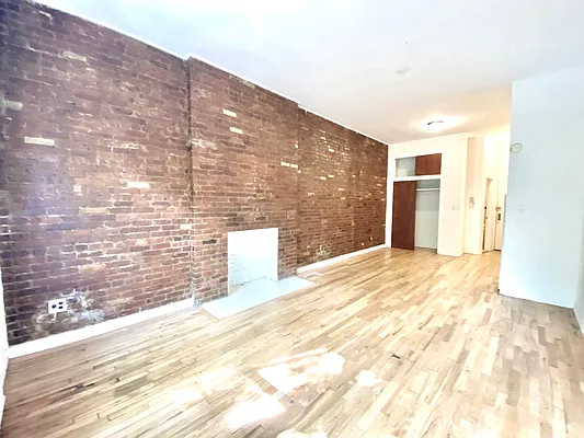 Rented by Best Apartments North Inc | media 16