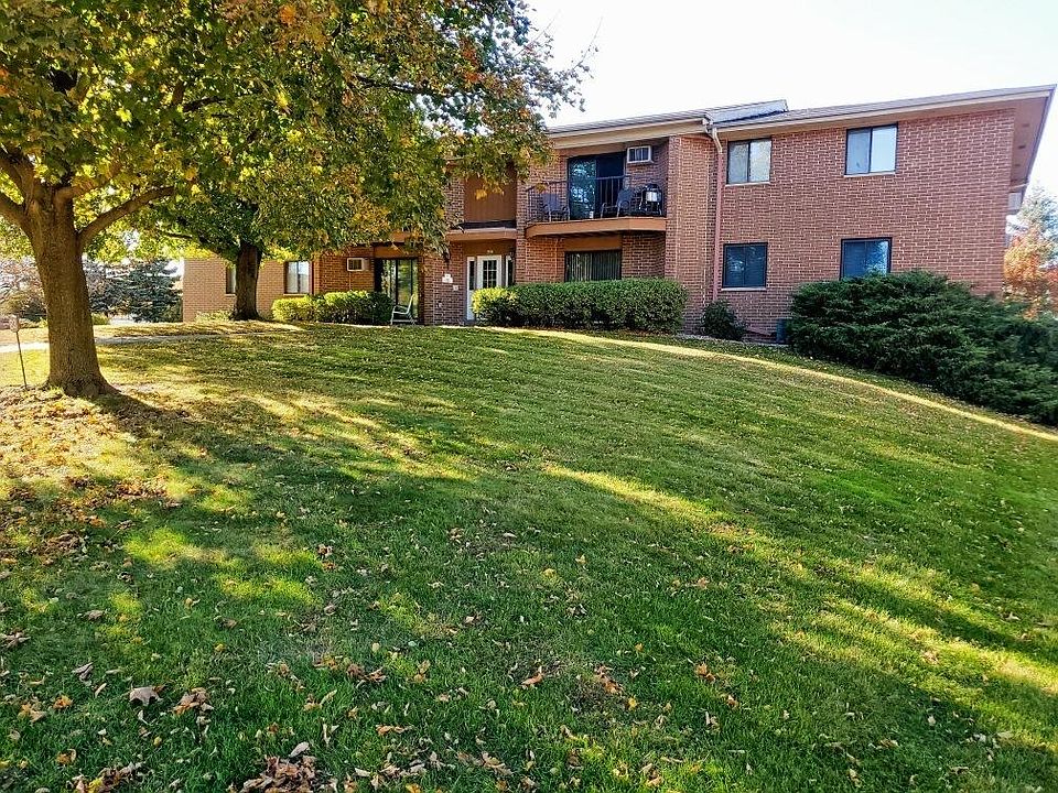 2nd image of 4419 S Greenridge Cir #4419