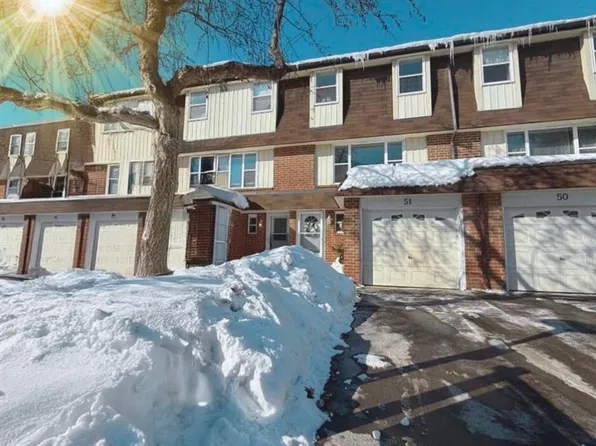235 Bronte St S #51, Milton, ON L9T 3V8