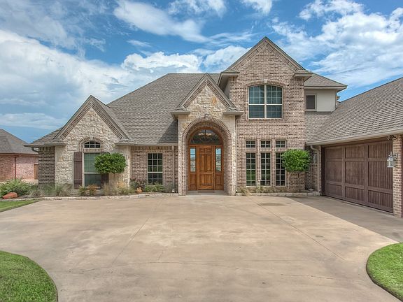 2nd image of 3705 Cove Timber Ave